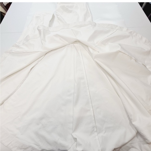 Michael Costello X Anyssa Gown - size small Elegant White Strapless Dress - Picture 4 of 7